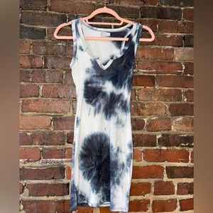 Urban Outfitters fitted tie dye dress (xs)